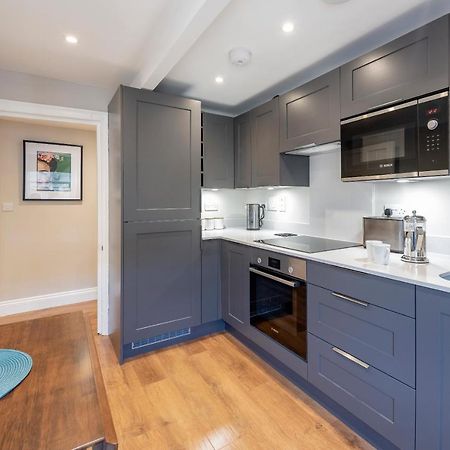 Stunning & Central Milsom Street Apartment Bath Bagian luar foto